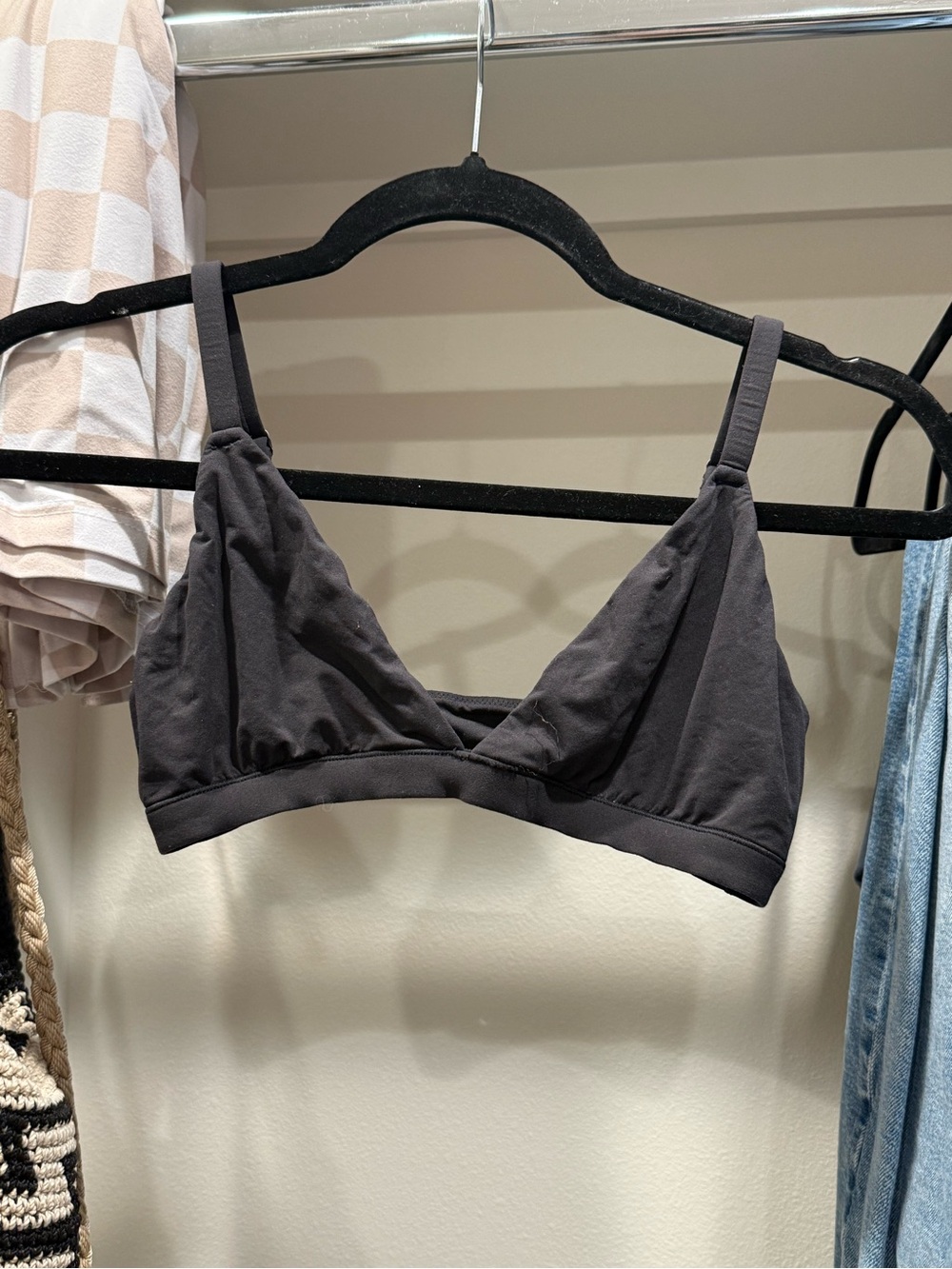 SKIMS Triangle Bralette